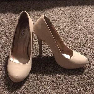 Charlotte Russe Pumps